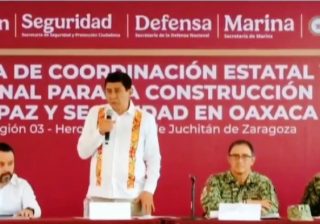 Participa personal naval en mesa de coordinación estatal y regional para la seguridad en Oaxaca