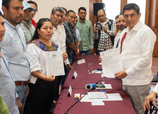Recibe Gobierno de Oaxaca pliego petitorio de la Sección 22 