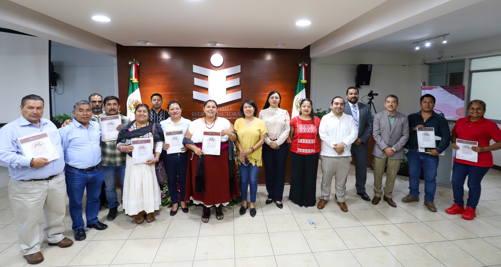 IEEPCO entrega resultados de la Consulta Indígena y Afromexicana