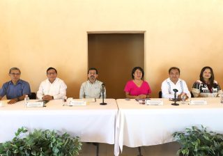 Realiza IEEPCO panel y presenta materiales de consulta sobre elecciones municipales en Sistemas Normativos Indígenas