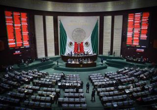 Piden la desaparición de poderes en Oaxaca 