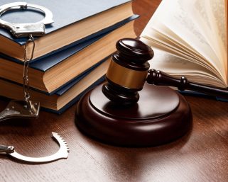 Vinculan a proceso a supervisor escolar por presunta omisión en caso de pederastia en agravio de tres niñas en comunidad de María Lombardo