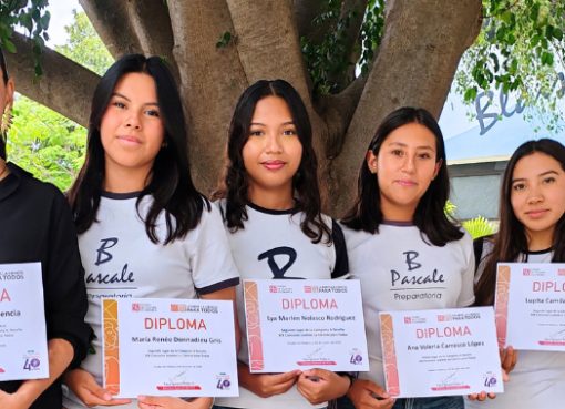 Destacan estudiantes del Blaise Pascale en concurso internacional de ciencia y lectura  