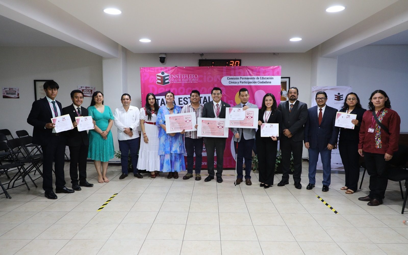 Realiza IEEPCO etapa estatal del concurso nacional de oratoria 2026