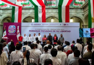 Dan libertad a 341 personas recluidas en penales de Oaxaca, por fiestas patrias 