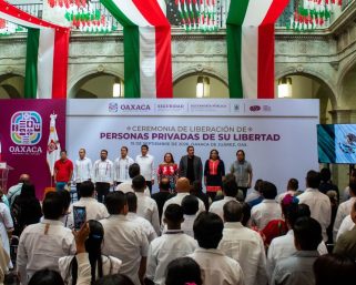Dan libertad a 341 personas recluidas en penales de Oaxaca, por fiestas patrias 