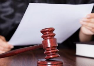 Vinculan a proceso a la exedil de Mártires de Tacubaya por uso de documento falso