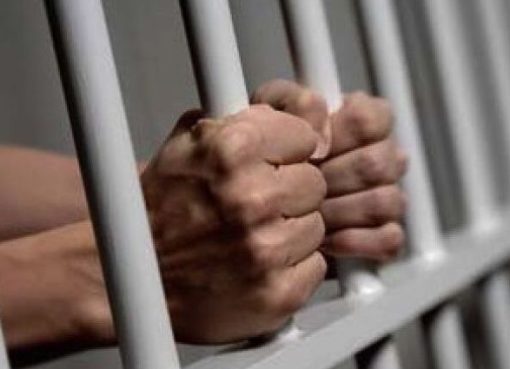 Vinculan a proceso a hombre señalado de extorsión y asociación delictuosa en Loxicha
